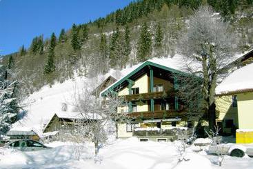 Bauernhof Moosbauerhof