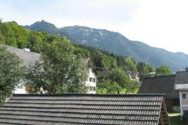 هتل Ferienhaus Kühlwein