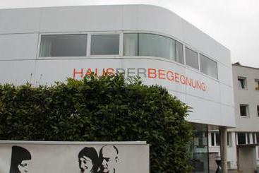 هتل Haus Der Begegnung
