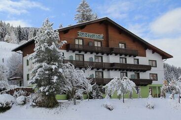 هتل Pension Hubertushof Beim Römerbad