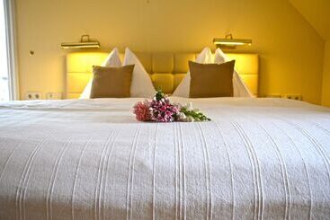 Отель See Villa