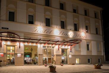 ホテル Stadt Wien