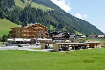 פנסיון Naturhotel Tandler