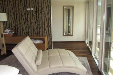 هتل Ferienhaus Maria Schnee