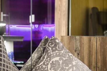 호텔 Gasthof Höttl