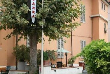 בית מלון כפרי Giovanna