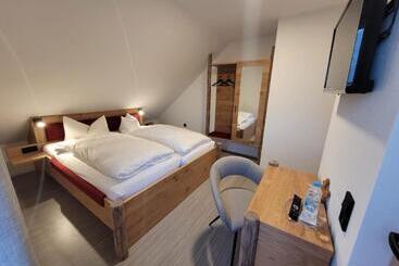 فندق Regenbogenhof Rudelswalde