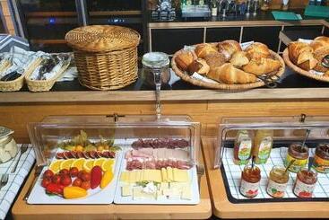 פנסיון Der Höfener Garten