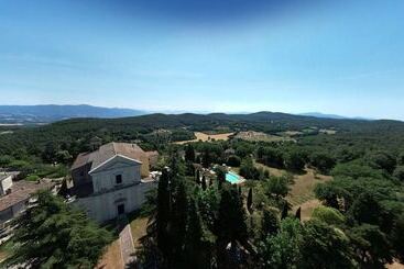 منتجع Monastero Le Grazie