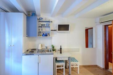 بنسيون Studio Stradun