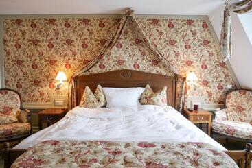 酒店 Detmolder Hof