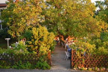 هتل Restaurant Kelter