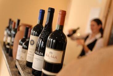 Отель Mediterraneo