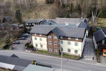 酒店 Seiffener Hof