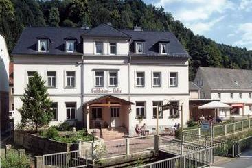 ホテル Gasthaus Zur Eiche