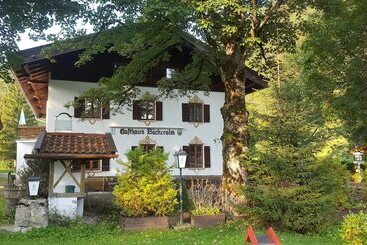 פנסיון Die Bäckeralm