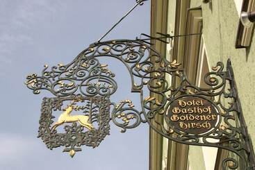 پانسیون Gasthof & Hotel Goldener Hirsch