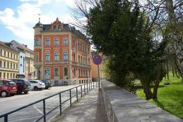 Hotel & Apartments Fürstenhof Am Bauhaus