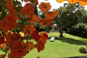 בית מלון כפרי Burgblick