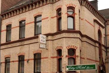 ホテル City  Garni