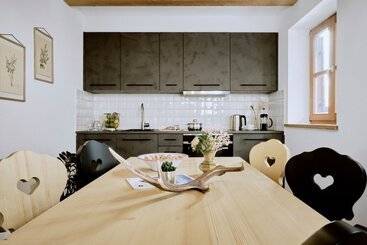 Отель Der Lederer Hof Boutique Apartments