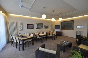 فندق Ernsing S Garni