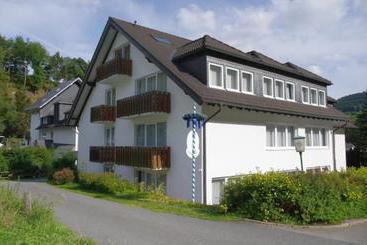 בית מלון כפרי Haus Am Stein