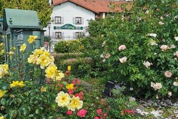 Отель Sammareier Gutshof