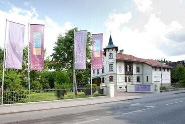 Отель Villa Fantasia Budget Boutique