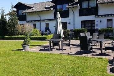 Landhotel Linden Am Venekotensee