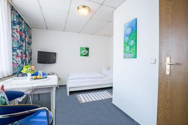 בית מלון כפרי Annet Garni