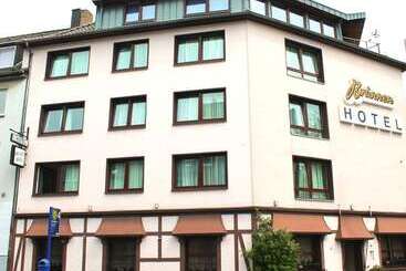 هتل Brunnen