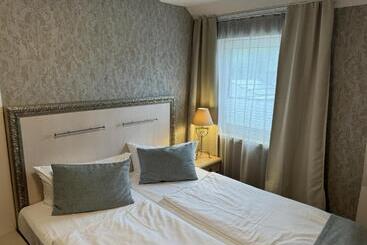 בית מלון כפרי Ettrich & Elbresort Rathen