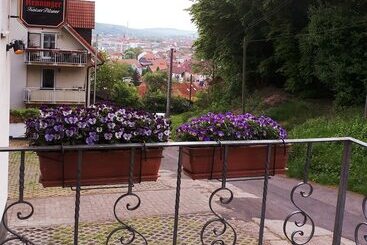 فندق Haus Hennesburg, Garni