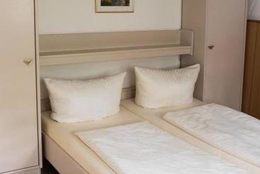 酒店 Haus Sonnenschein & Galerie