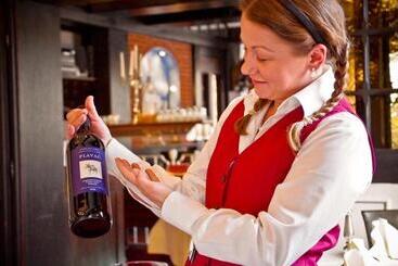 호텔 Restaurant Knechtstedener Hof