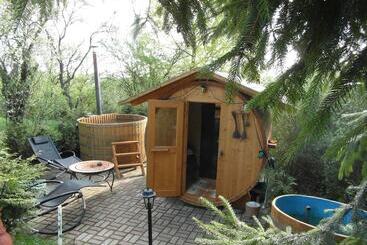 Landhotel Burgenblick Garni & Tagungs