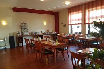 ホテル Laacher Lay