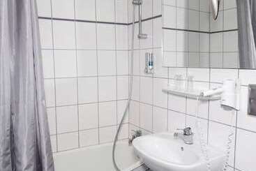 Отель Stadt Daun