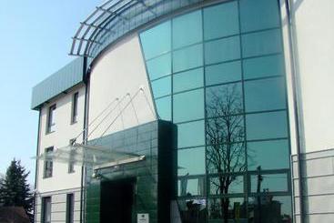 ホテル Niepo Omice