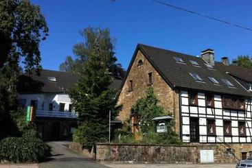 Отель Reesenhof