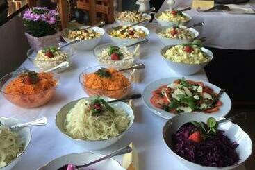 بنسيون Gasthof Kirschtraum