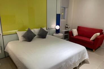 پانسیون Bloom B&b