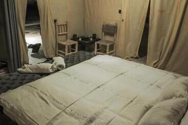 پانسیون The Luxury Erg Safari Camp