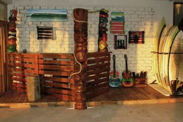 Tiki Surf House Hostel