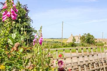 Henmarsh Cottage