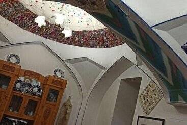 בית מלון כפרי Mekhtar Ambar  Caravan Sarai Xix