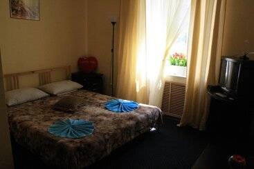 Mini Hotel Avrora   Hostel