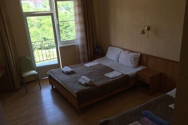 پانسیون Uyutnyy Prichal