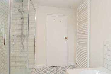 Сельский дом Church View